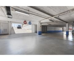 Plaza de garaje en Urbanización privada