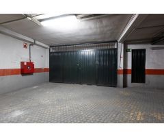 ¿CANSADO DE NO SABER DONDE METER EL COCHE EN EL CENTRO DE GRANADA?