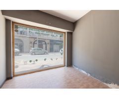 Local comercial en Venta en Armilla, Granada