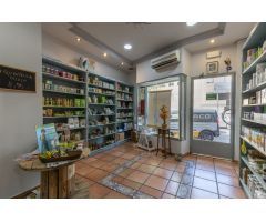 En venta Local comercial en la Avenida de Cervantes