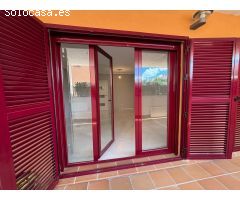 ARMILLA-JUNTO PARADA DE METRO. 3DORMITORIOS,2 BAÑOS, GARAJE,TRASTERO Y PISCINA.
