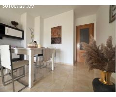 Espacioso piso de 4 habitaciones con terraza en la zona de colegios!