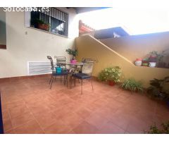 DÚPLEX EN LOS ALCÁZARES DE 4 DORMITORIOS Y PLAZA DE GARAJE