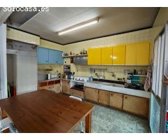 Única y exclusiva casa en venta en Manresa