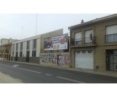 Se vende solar en Avenida de la Constitución de 403m2
