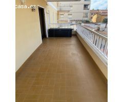 PISO EN VENTA EN SEGUR DE CALAFELL PLAYA .