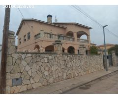 CASA EN VENTA EN SANTA OLIVA URBANIZACION LES PEDRERES .