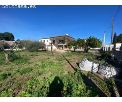 CASA INDEPENDIENTE EN BANYERES DEL PENEDES ZONA PRIORATO DE BANYERES .