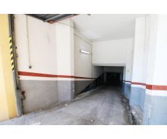 En VENTA 2 plazas de Aparcamiento
