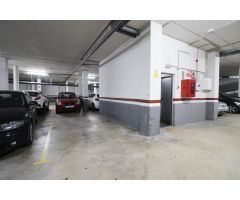 En VENTA 2 plazas de Aparcamiento