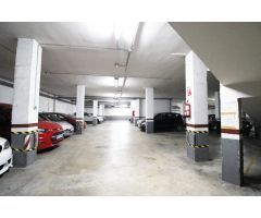 En VENTA 2 plazas de Aparcamiento