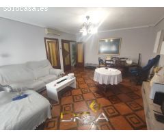 Amplio piso muy luminoso en venta en zona piscinas, Vila-real