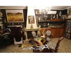 Imponente chalet en venta con 239m2 construidos en lAbeller