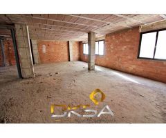 Amplio entresuelo diáfano con 475m2 construidos