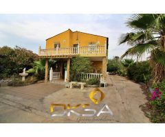 Amplio chalet en venta en Ullal de la Comare, Castellón