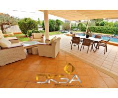 2 chalets unidos e independientes en venta a un paso de la playa, Castellón