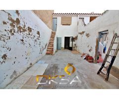 Vivienda en venta con muchas posibilidades en Mártirs d la Independencia, Vila-real