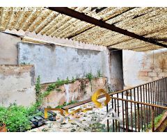 Amplia casa para reformar en el centro de Vila-real