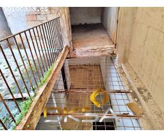 Amplia casa para reformar en el centro de Vila-real