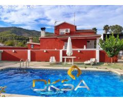 Amplio y bonito chalet en Borriol