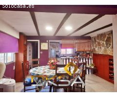 Amplio y bonito chalet en Borriol