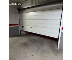 Aparcamiento-trastero tipo box en venta en zona de Joan XXIII