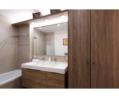 Exclusivo  piso de 3 dormitorios y 2 baños con vistas al mar