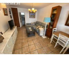 2 dormitorios y 1 baño en planta baja con jardin