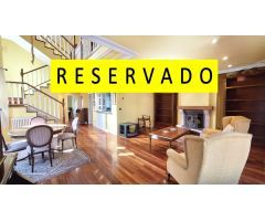 EXCLUSIVO CHALET EN EL CENTRO DE PONFERRADA – URBANIZACIÓN ALDAMA