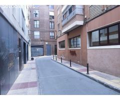 SE ALQUILAN DOS LOCALES CERCA DE LA GRAN VÍA DE  MURCIA