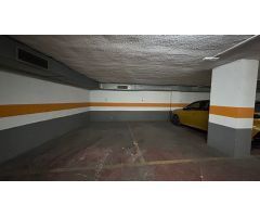Garaje/Parking en Alquiler en Valencia de las Torres, Valencia