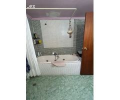 Piso en Venta en Valencia de las Torres, Valencia