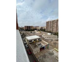 Piso en Venta en Valencia de las Torres, Valencia