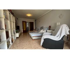 Piso en Venta en Valencia de las Torres, Valencia