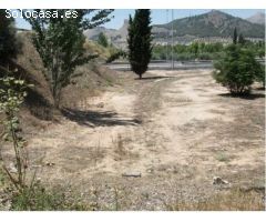 TERRENO DE USO COMERCIAL DISPONIBLE!!