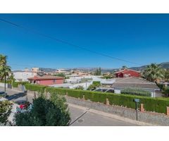 CHALET EN VENTA EN URBANIZACIÓN MOLINO ALTO!