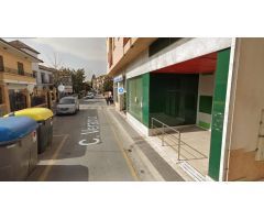 LOCAL COMERCIAL EN LA MEJOR ZONA DE OGÍJARES!!