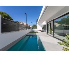 Villa en Venta en Pinar de Campoverde, Alicante
