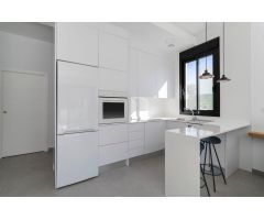 Villa en Venta en Pinar de Campoverde, Alicante