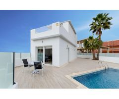 Villa en Venta en Torrevieja, Alicante