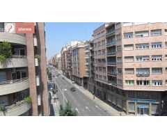 Apartamento de 1 habitación, zona Ppe. Viana - Estación