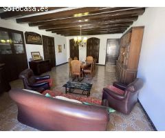 CASA NOBLE EN MONTOLIU