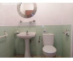 ¡¡ ALQUILER DE LOCAL COMERCIAL, EN PLENO PULMÓN DE EL CARPIO¡¡¡
