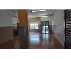 LOCAL COMERCIAL LISTO PARA SU PUESTA EN MARCHA!