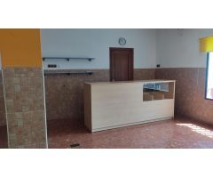 LOCAL COMERCIAL LISTO PARA SU PUESTA EN MARCHA!