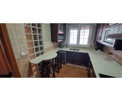 PRECIOSA CASA EN VILLAFRANCA CON PISCINA PARA ENTRAR A VIVIR!