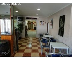LOCAL COMERCIAL EN EL CENTRO DE LA LOCALIDAD!