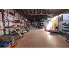 SE VENDE NAVE/LOCAL COMERCIAL EN EL CARPIO
