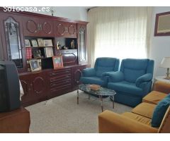PISO EN VENTA EN EL CARPIO CON COCHERA!