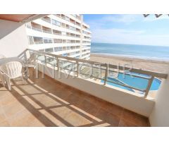 MAGNÍFICO APARTAMENTO PRIMERA LÍNEA PLAYA. FRONTAL AL MAR con VISTAS ESPECTACULARES  !!!.